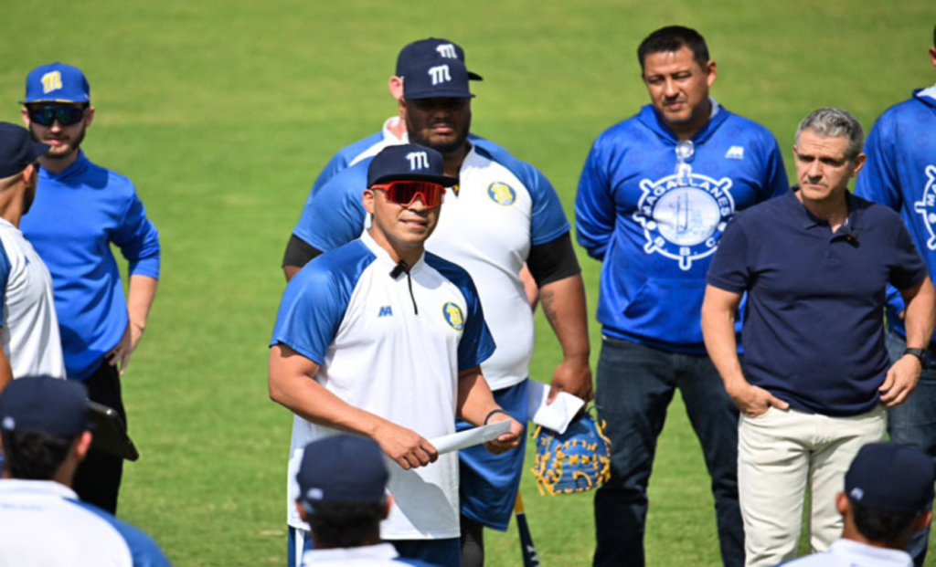 Magallanes-Robinso Chirinos