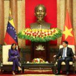 Vicepresidenta Delcy Rodríguez se reúne con presidente de Vietman Luong Cuong