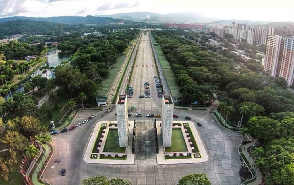 paseo los proceres