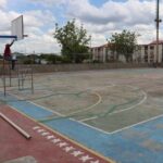 Rehabilitan canchas deportivas en la parroquia Alto de Los Godos de Monagas