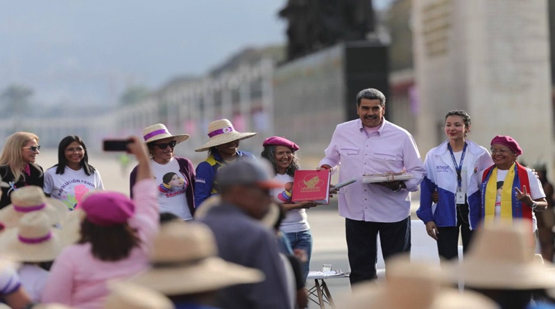 pergaminos-maduro