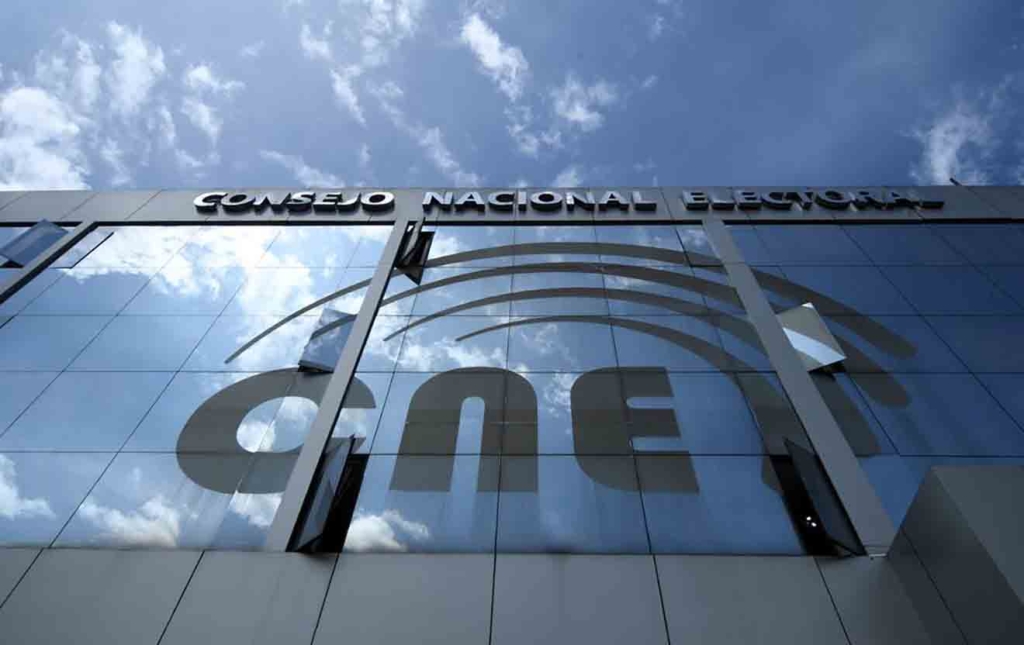 cne ecuador