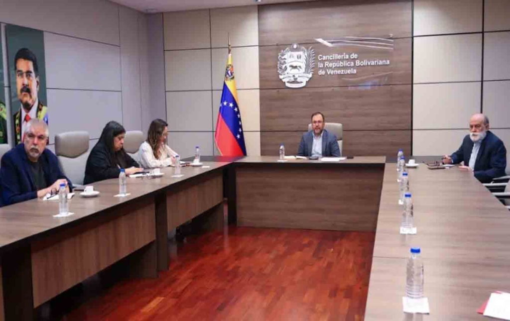 CANCILLER GIL