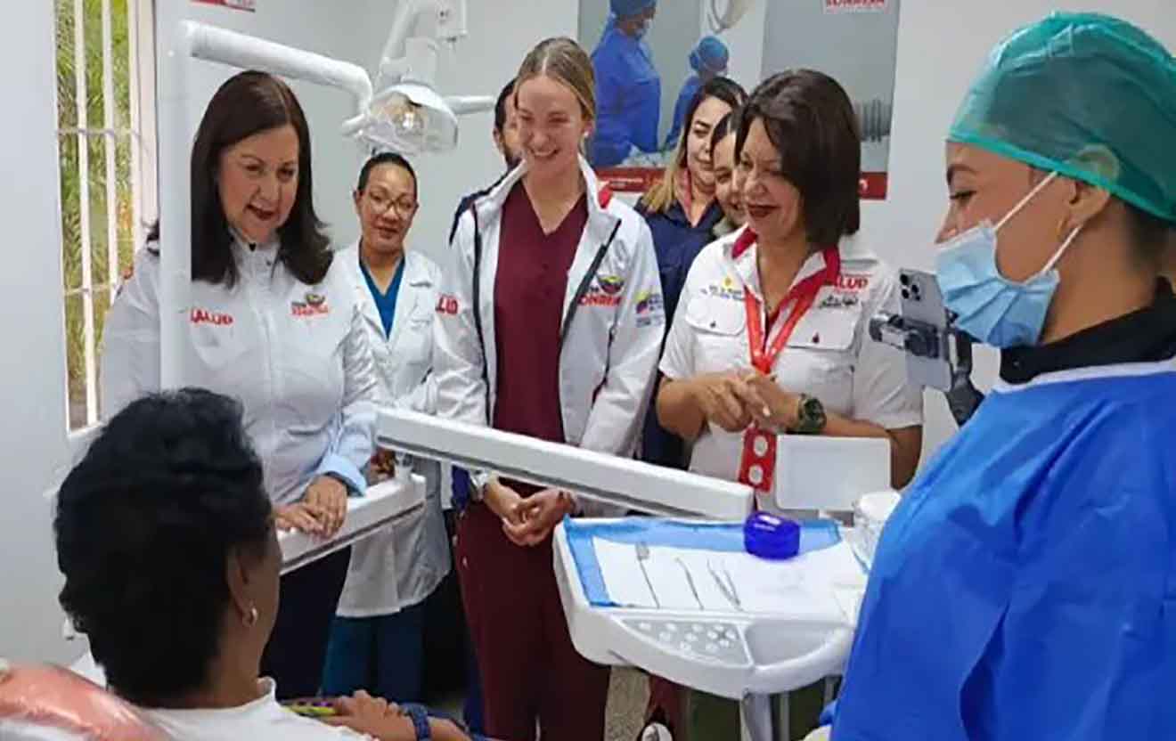 Misión Sonrisa en Hospital El Algodonal de Caracas