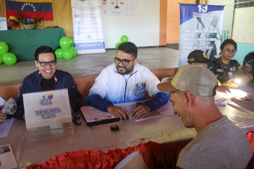 JORNADA-14-TRIBUNAL-MOVIL-13