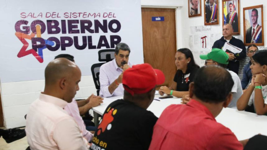 maduro-visita-la-guaira-48331