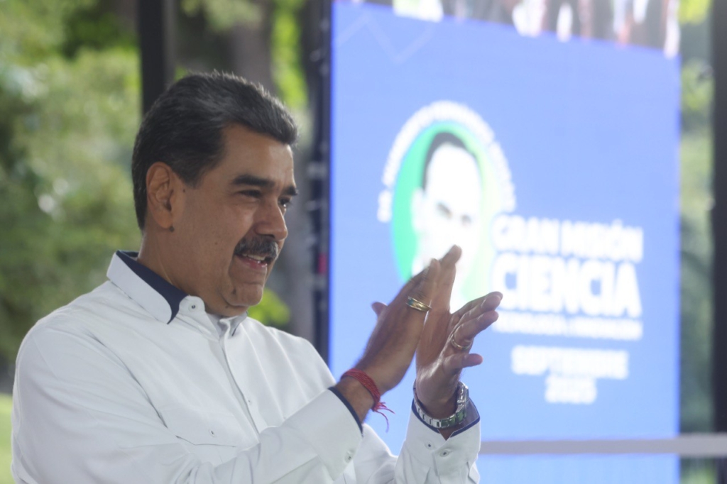 photo_5089200366892551054_y-1