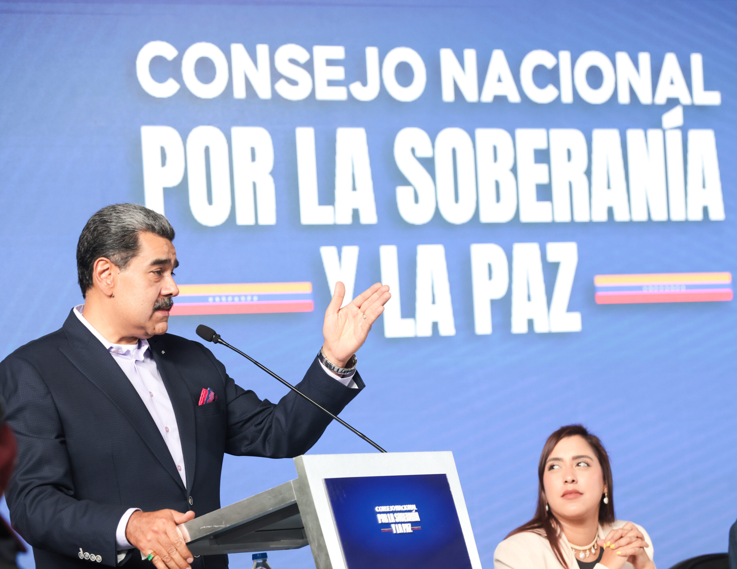 Presidente Maduro insta a la opinión pública de EE. UU. a que pida que se detenga la guerra