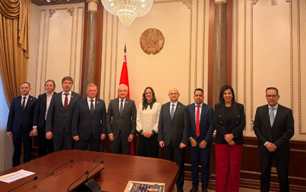 Lazos parlamentarios entre Venezuela y Belarús se refuerzan ante amenazas en el Caribe