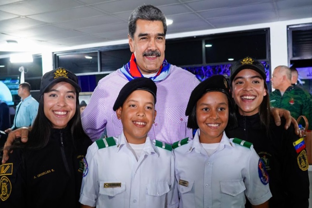 Maduro niños y niñas