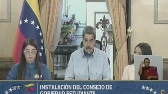 NICOLÁS MADURO Y ESTUDIANTS