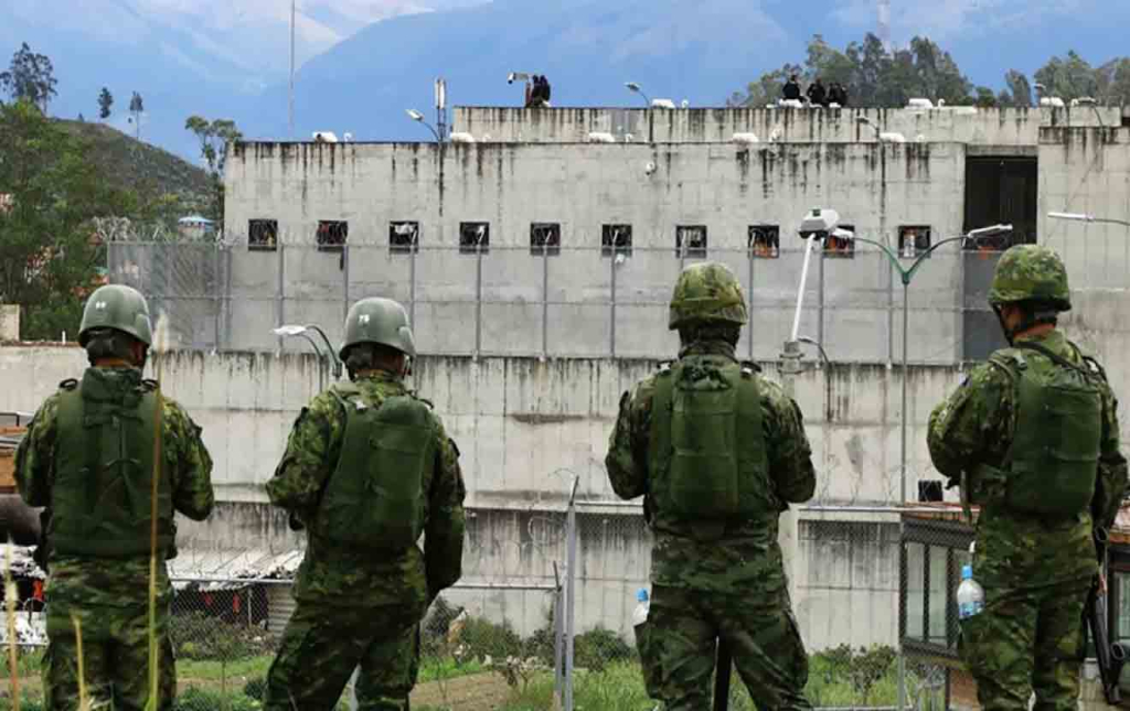 Reportan ahorcamiento de 27 internos en penitenciaría de Ecuador