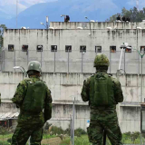 Reportan ahorcamiento de 27 internos en penitenciaría de Ecuador