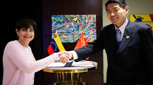 Venezuela impulsa cooperación tecnológica y educativa con Universidad de Shenzhen