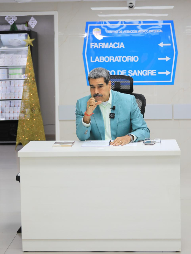 photo_4920731863844850557_y