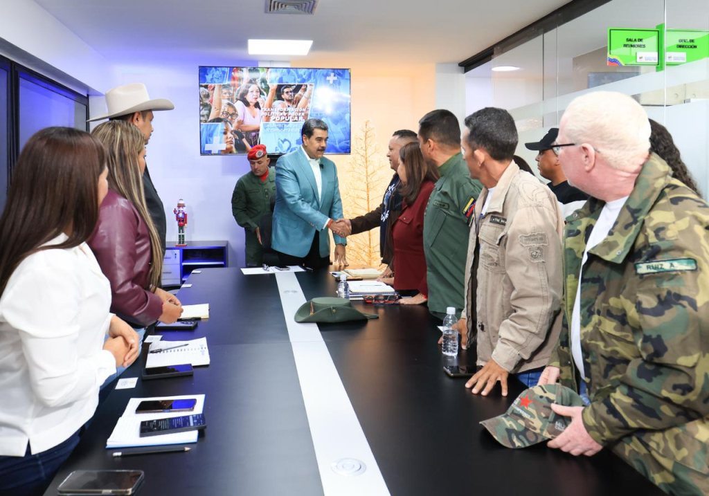 photo_4920731863844850626_y