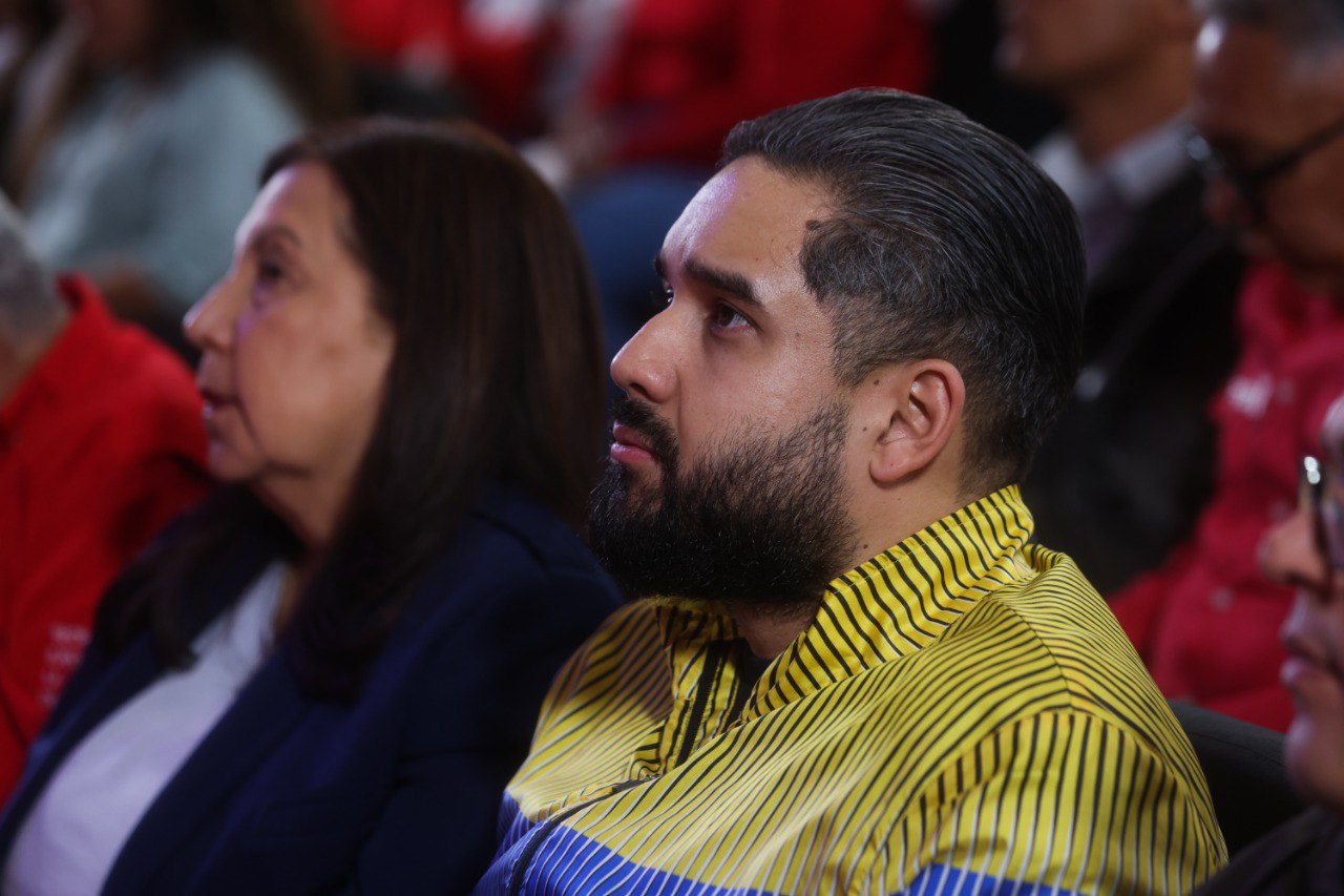 photo_4942963460677504055_y-1