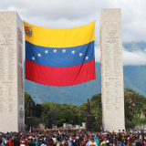 photo_4985692402383260483_y