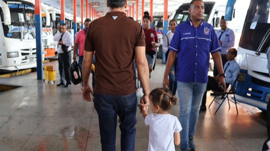 viaje-permisos-ninos