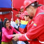 Presidenta Encargada Delcy Rodríguez recibe a la Gran Marcha de la Clase Obrera en respaldo a la Ley de Hidrocarburos