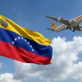 Trump anuncia que abrirán todo el espacio aéreo comercial con Venezuela