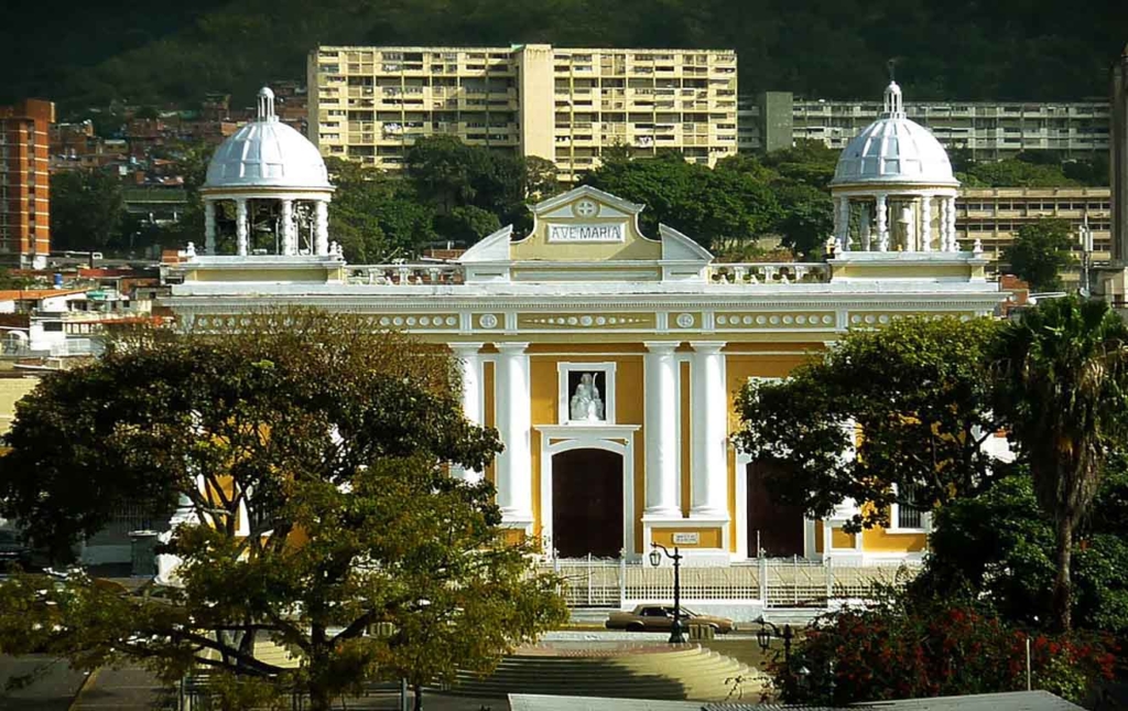 iglesia la divina pastora de caracas