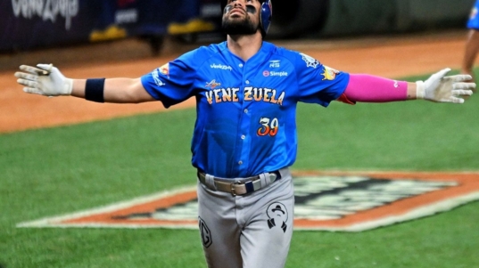 Nunez_Renato_03_Abrir