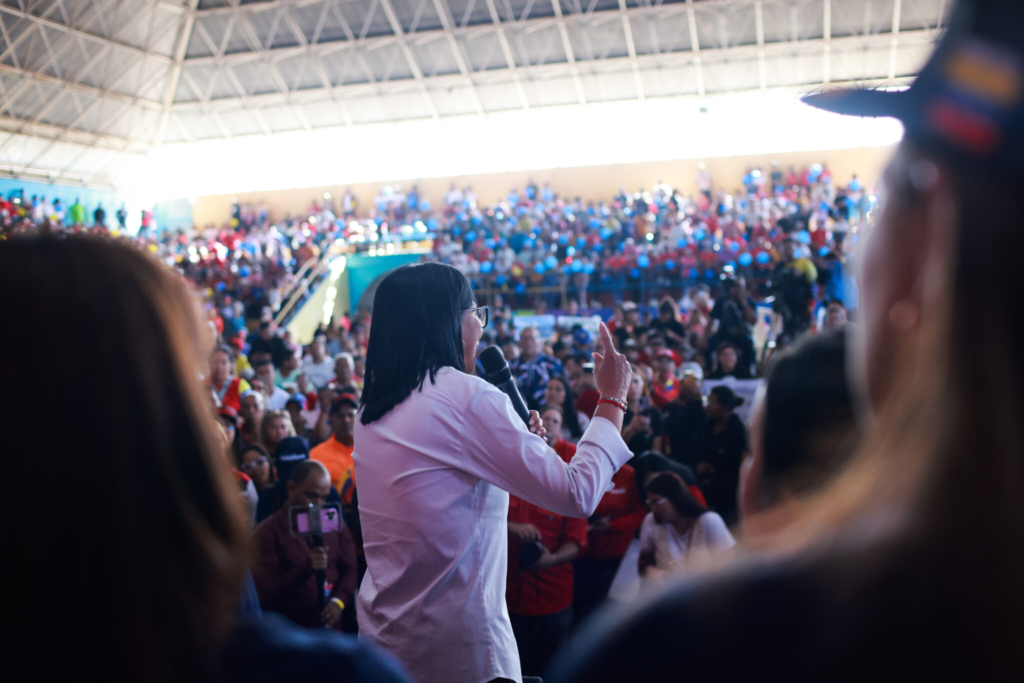 32MG__8248_P-1-2048x1366