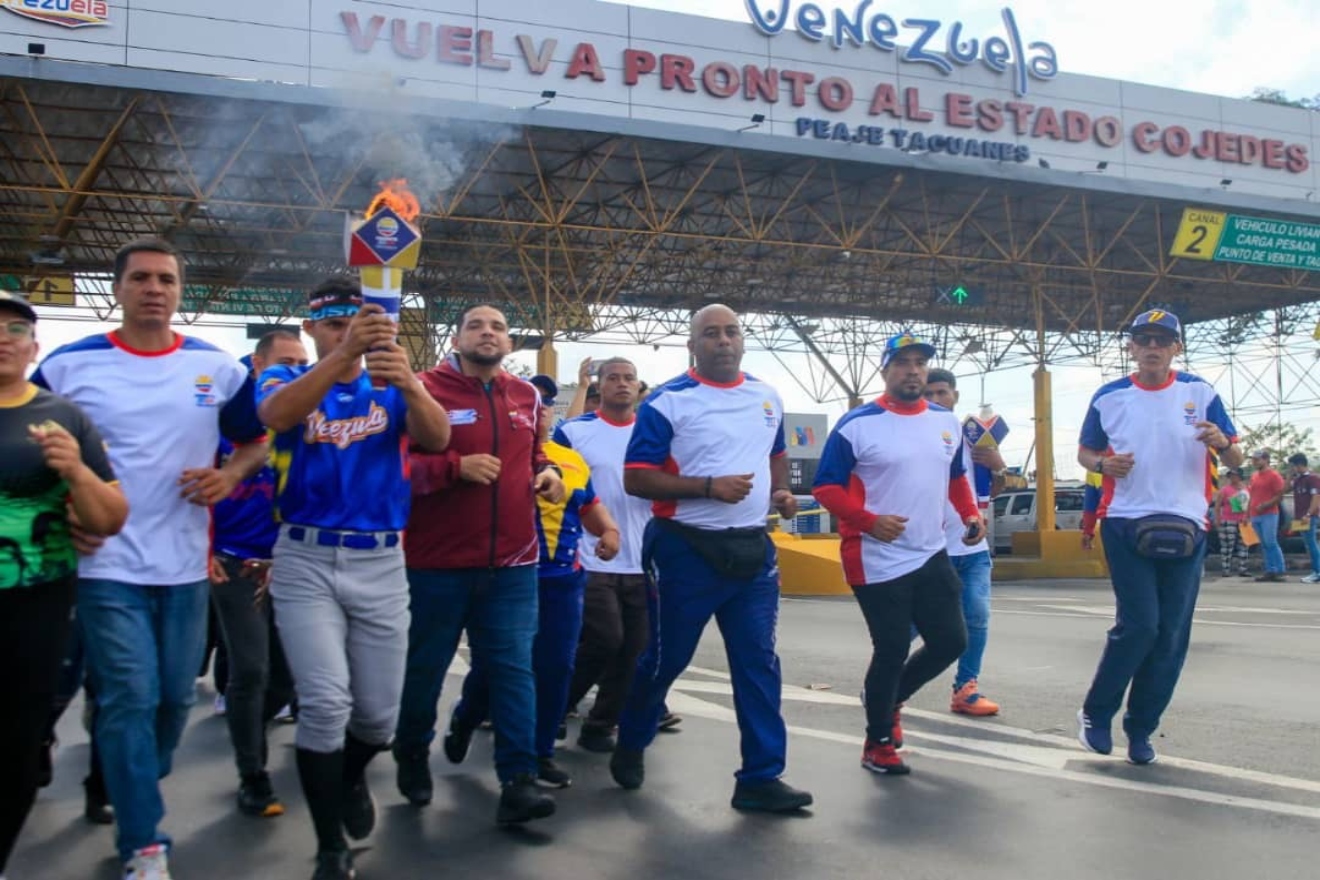 Juegos Deportivos Nacionales y Paranacionales: Paseo del fuego patrio llegó a Cojedes