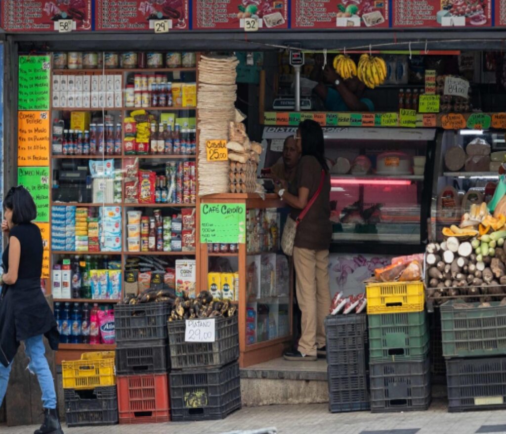 Pueblo venezolano reafirma que la economía ha mejorado a pesar del bloqueo