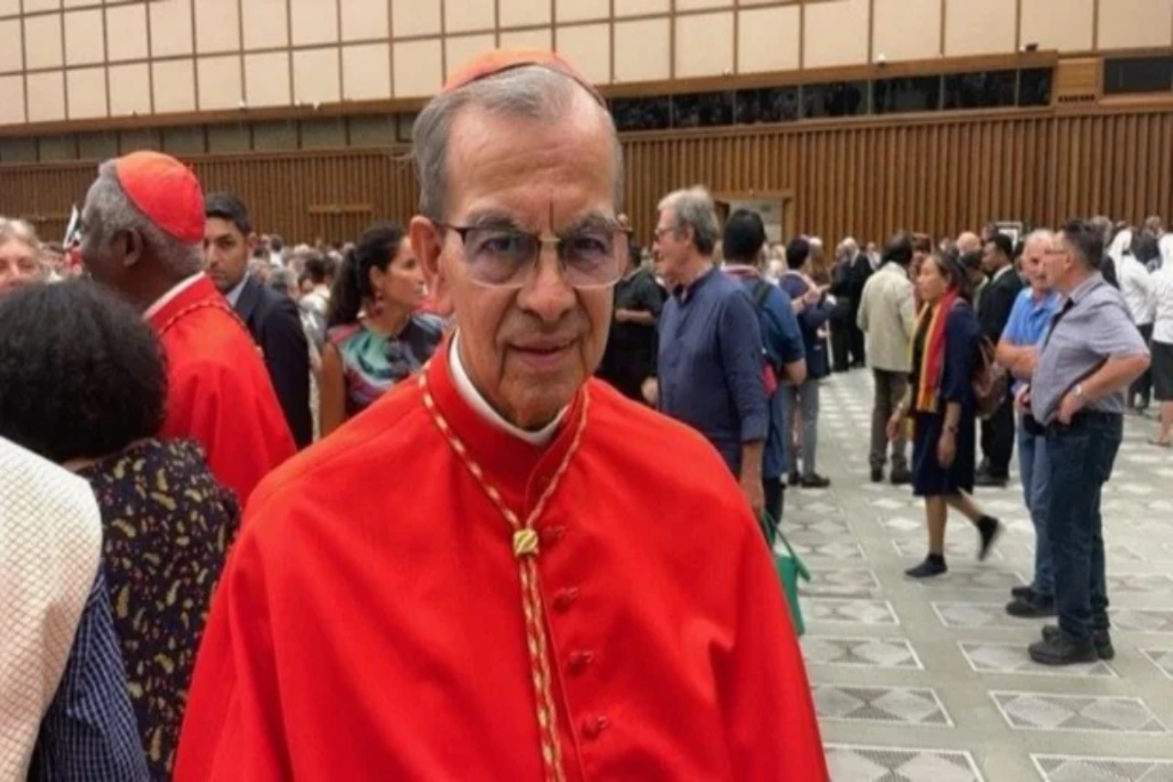 Cardenal Rosa Chavez (1)