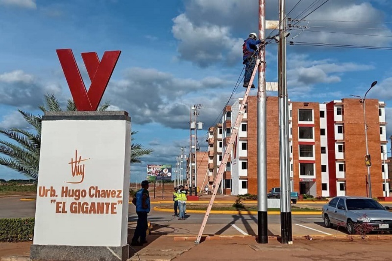 Ciudad-Bolivar-moderniza-sus-telecomunicaciones-con-Cantv-y-las-MTT-F1-1