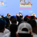 Maduro anuncia que Venezuela empezará a exportar gas a Colombia