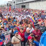 Nahum Fernández: “El pueblo venezolano se ha congregado con profundo sentir patrio”