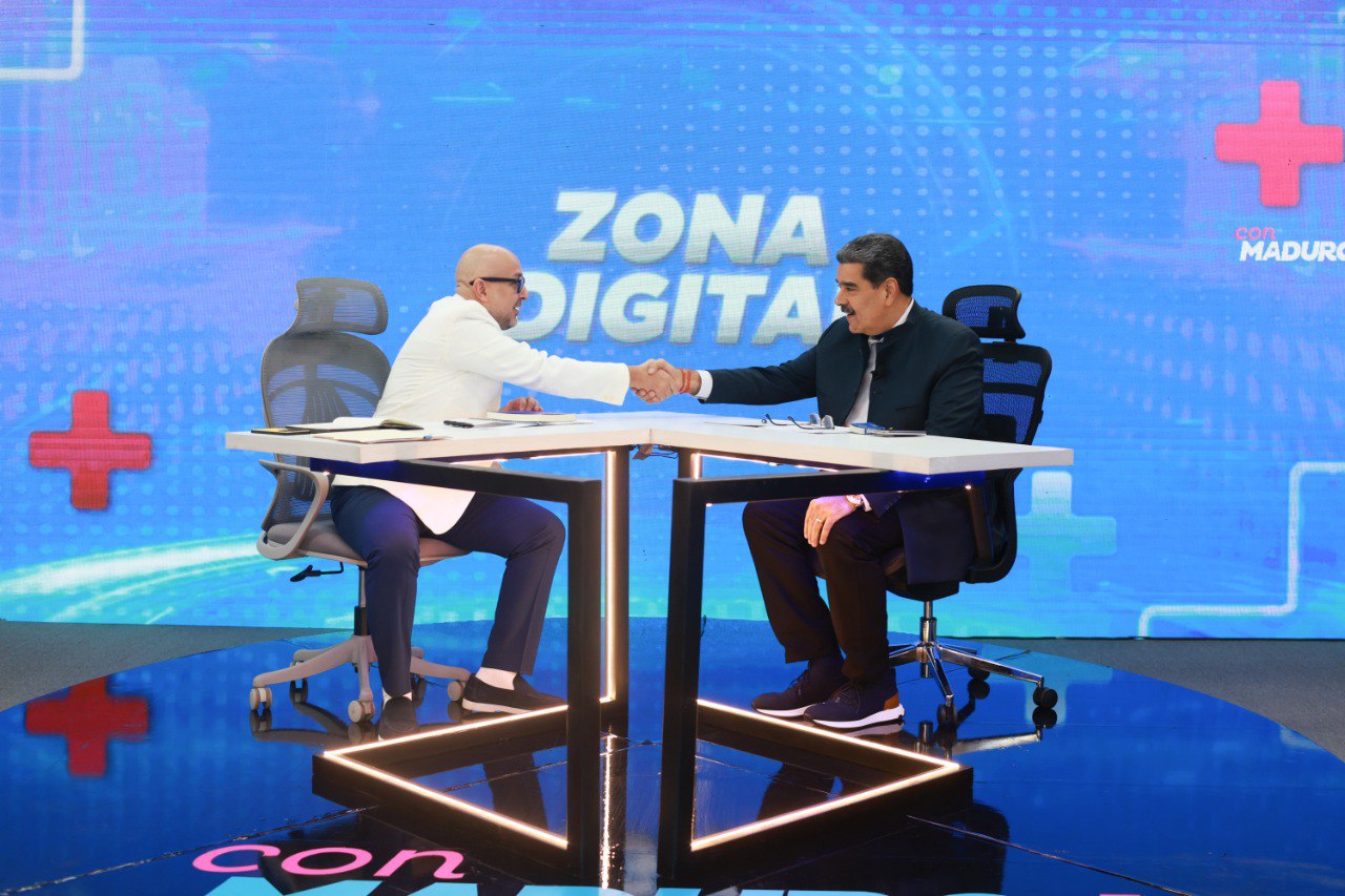 photo_4983251563879009144_y