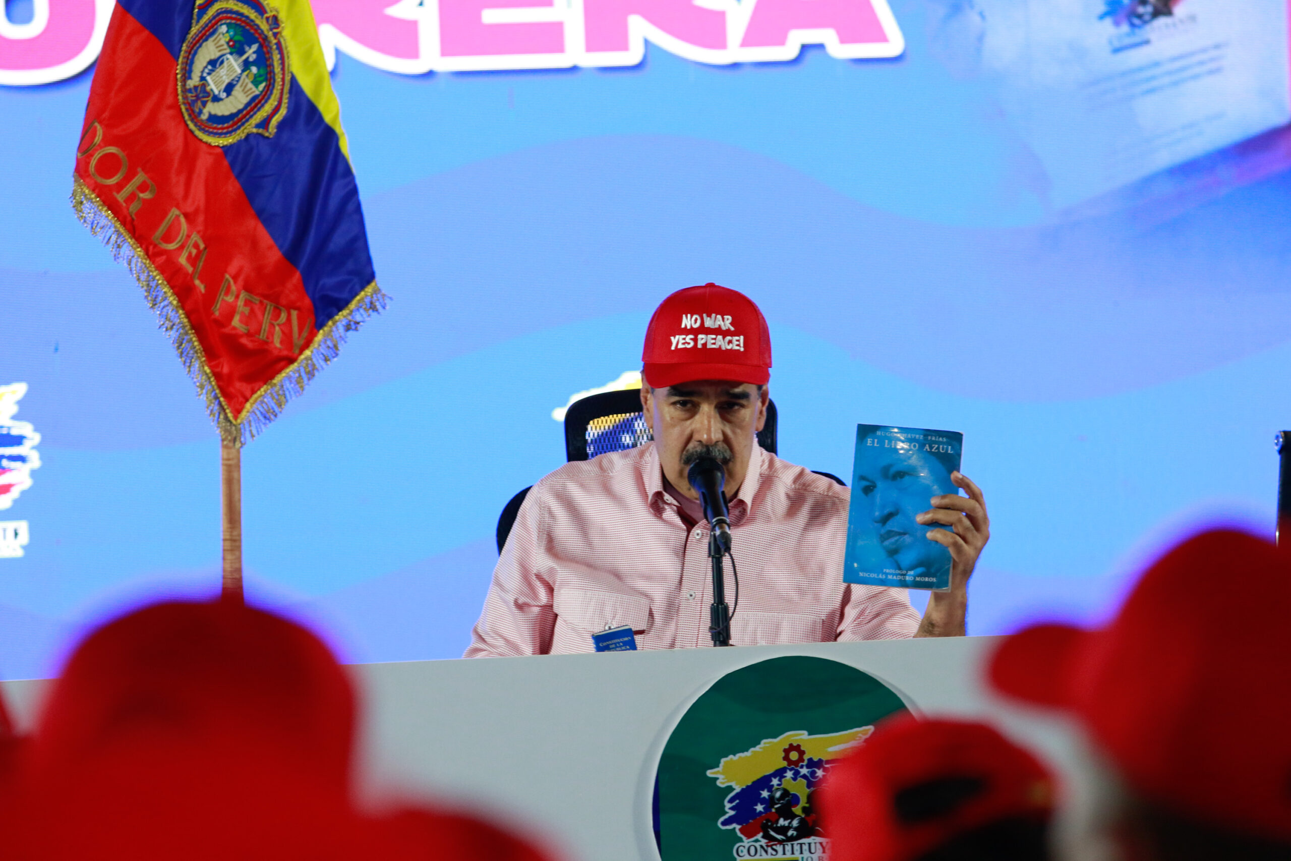 Maduro ordena afinar plan de combate de cuerpos combatientes de clase obrera