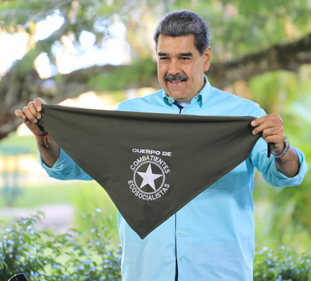 05_ZC_L3219_P-1024x924