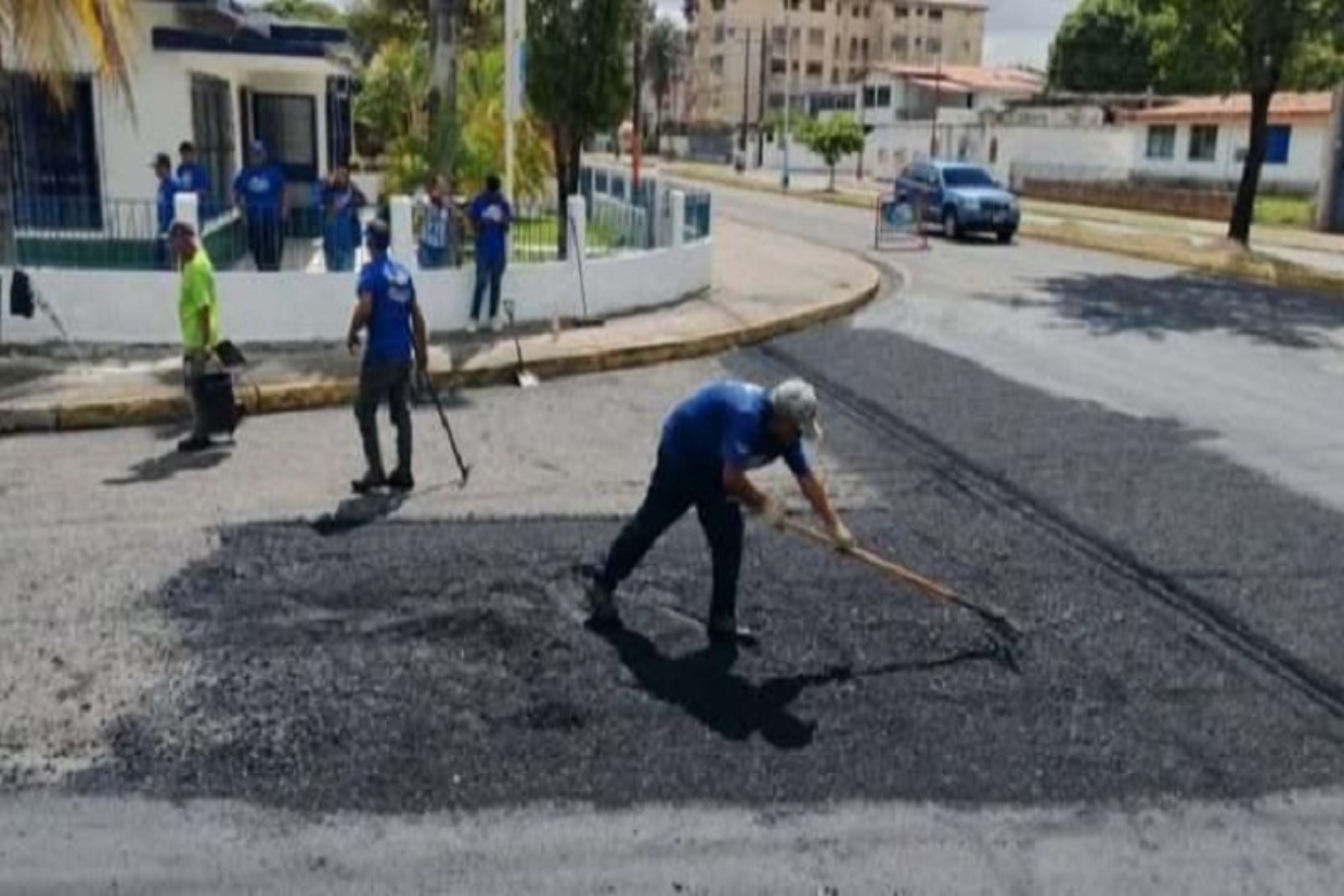 asfaltado-Portuguesa-696x380-1