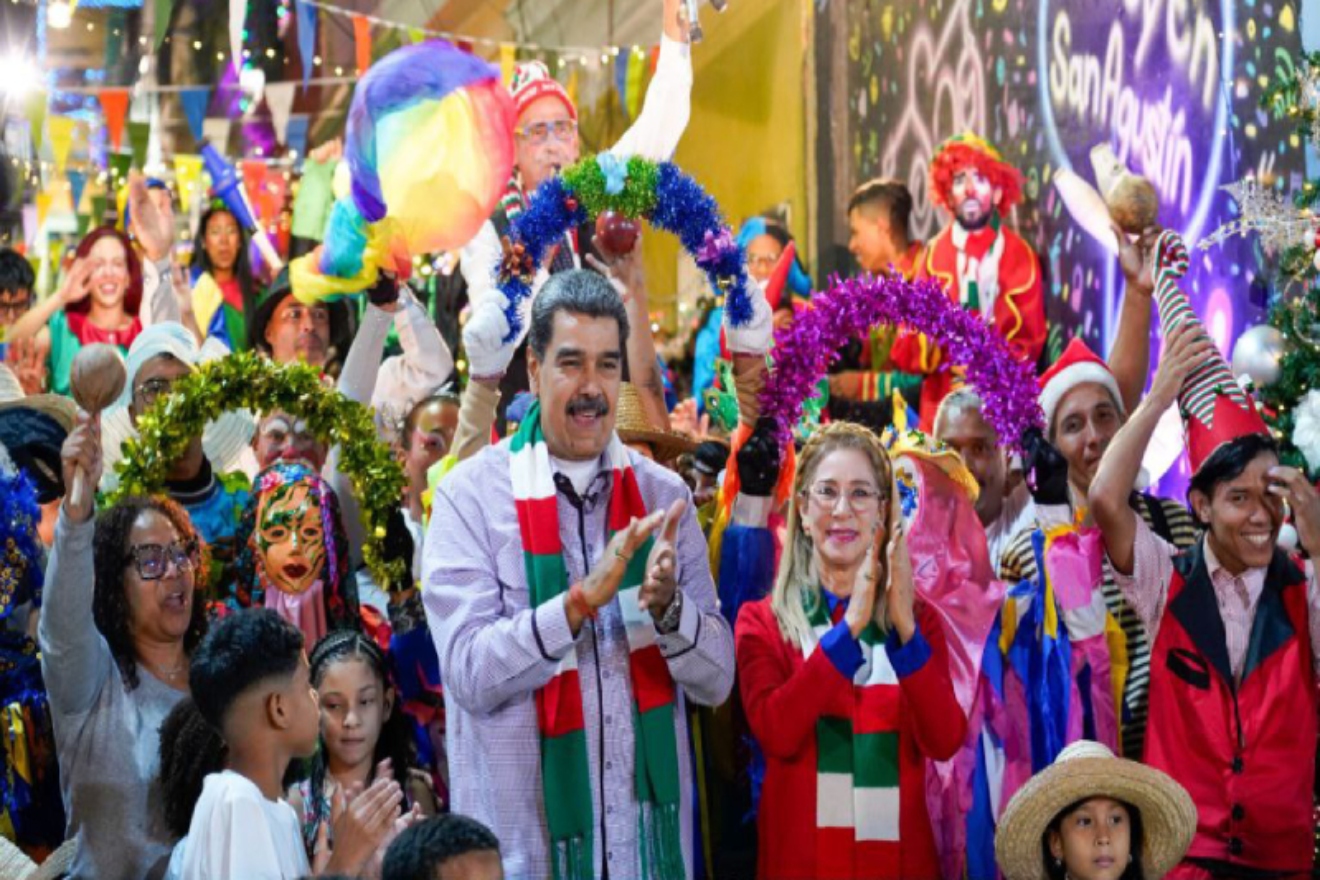 maduro-navidad-1 (1)