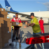 cortesia-llegada-de-insumos-medicos-54525