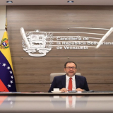 photo_5105374556599292271_y