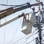 Instalan más de 80 transformadores para beneficiar a familias larenses