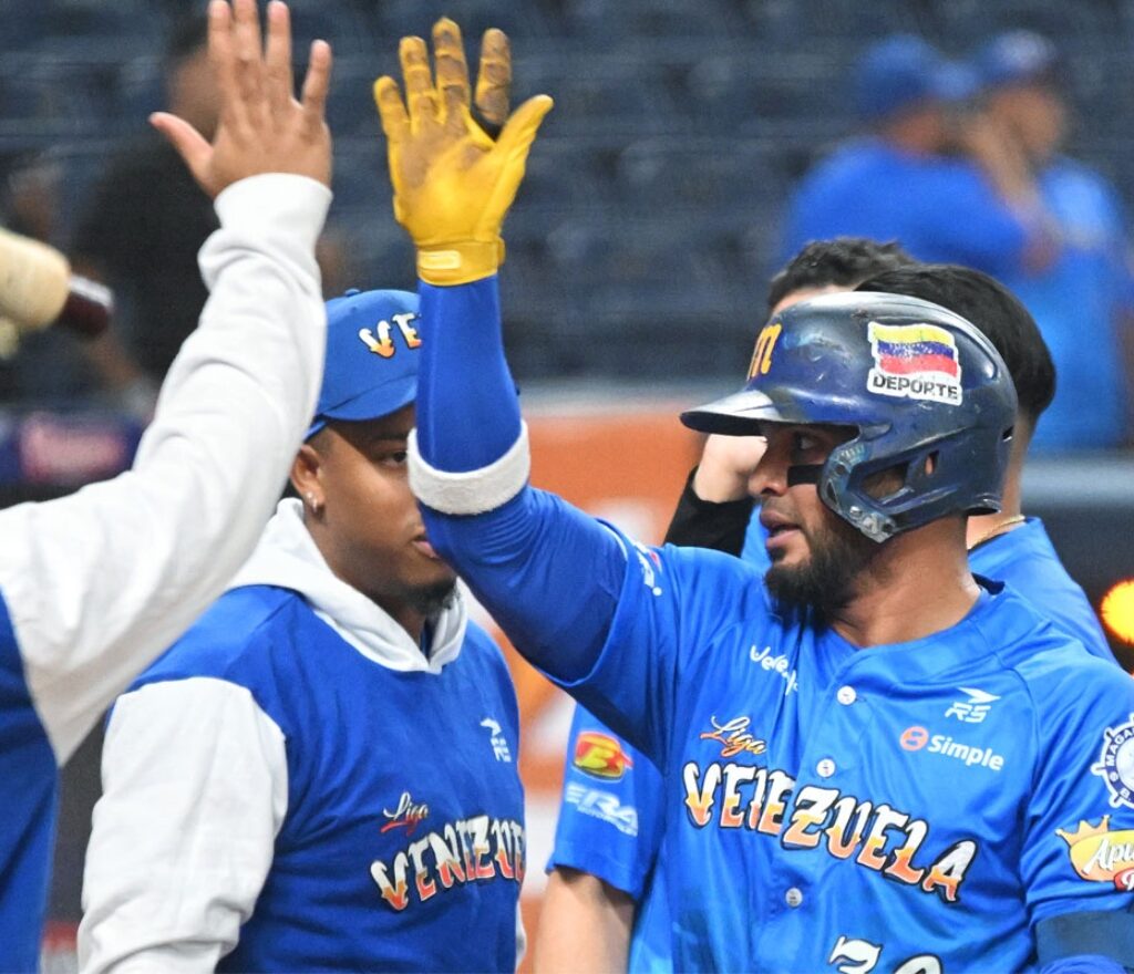 Venezuela pasa a semifinales en la Serie de las Américas