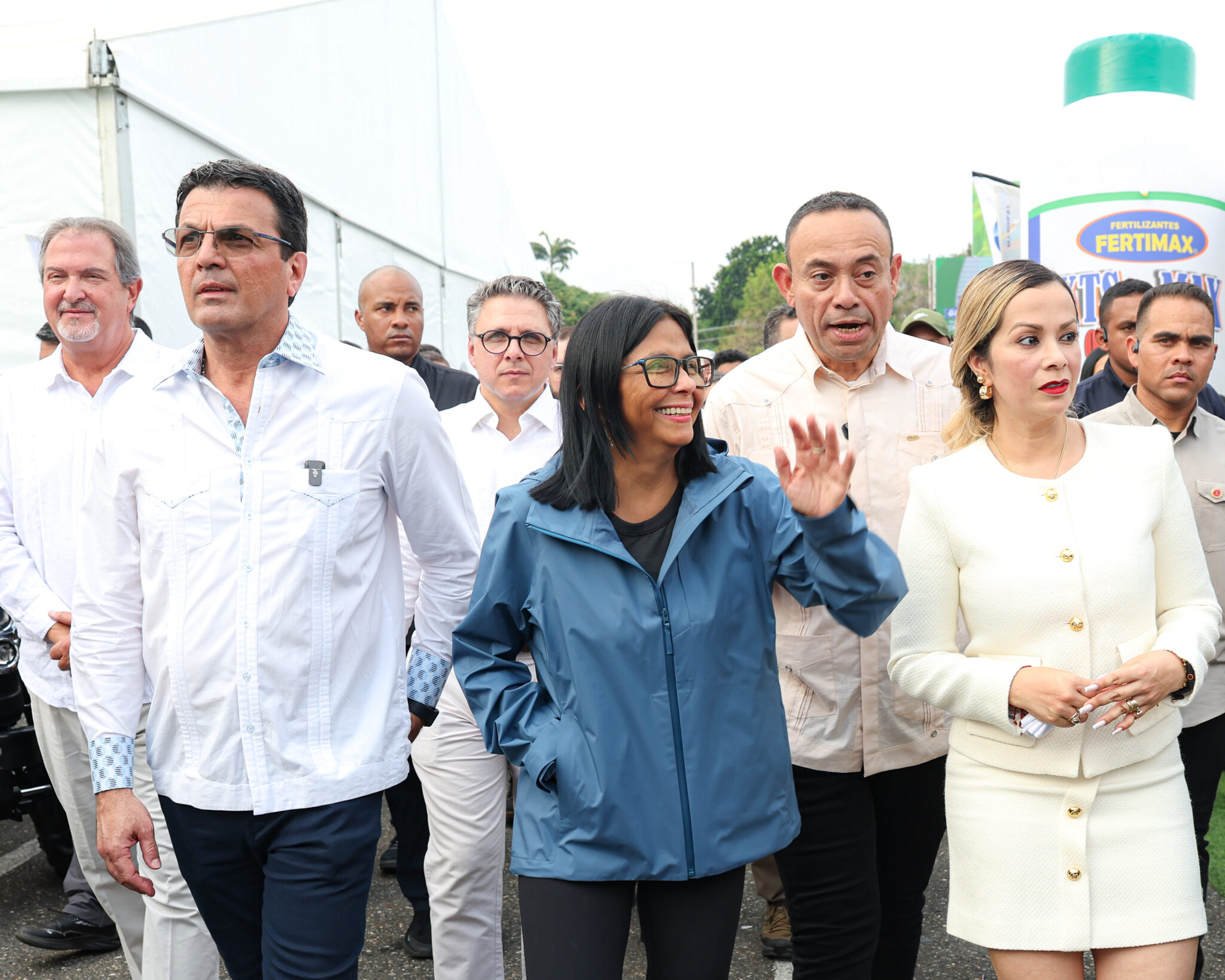 Presidenta Encargada convoca a un «Consenso de Unión Nacional» por encima de intereses partidistas